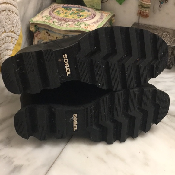 SOREL Joan of Arctic™ Wedge III Zip Booties black leather size 71/2 - Picture 5 of 11